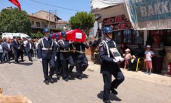 Sındırgı Şehidini Uğurladı: Jandarma Astsubay Berat Karabodur'a Son Veda