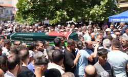Genç Pehlivan Burak Bozkurt Gözyaşlarıyla Uğurlandı