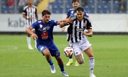 Hazırlık Maçında Beşiktaş Rüzgarı Esti! Beşiktaş, St. Pölten'i Genç Yıldızlarının Peş Peşe Golleriyle Mağlup Etti!