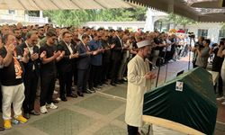 Tunç Holding'in Kurucusu Tuncay Azaphan Dualarla Son Yolculuğuna Uğurlandı!