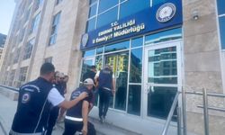 FETÖ şüphelileri yurt dışına kaçarken yakalandı