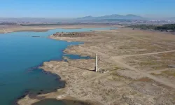 Gördes Barajı Tamamen Kurudu! İzmir’i Bekleyen Felaketin Ayak Sesleri