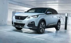 Yeni 3008 Plug-in Hybrid Eylülde Türkiye'de İşte Peugeot 3008 Plug-in Hybrid'in Özellikleri:
