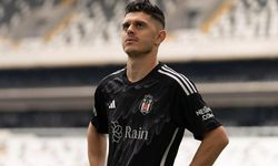 Beşiktaş'ta Ayrılık Rüzgari! Rashica ile Yollar Ayrılıyor!