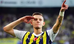 Fenerbahçe'de Ayrılık Rüzgarı! Szymanski ile Fenerbahçe Yolları Ayrılıyor mu? Yeni Takımı Neresi Olacak?
