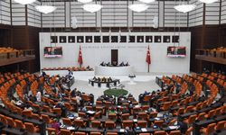 Milletvekilleri İstifa Etti! Meclis'teki Sandalye Sayısı Değişti! Hangi Partinin Kaç Milletvekili Var?