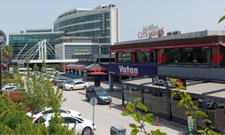Satarsan müteahhidin olacak! Satmazsan, şehrin mülkü...