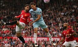 Manchester United Son Dakikada Güldü! Fernandes Penaltıyla 3 Puanı Getirdi