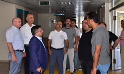 Balıkesir Üniversitesi Üst Yönetimi Deprem Sonrası Binalarda İncelemelerde Bulundu