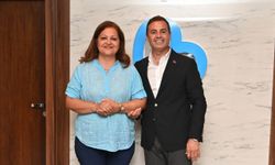 Burcu Köksal Parti Değiştireceği İddialarını Reddetti! Ahmet Akın Sessizliğini Koruyor!