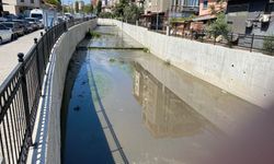 Çay Deresi'nde ıslah çalışması çileye döndü: Trafik, toz ve dayanılmaz koku!