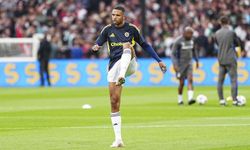 Şampiyonlar Ligi'nde Dev Maç! Feyenoord İlk Yarıda Fenerbahçe'ye Üstünlük Kurdu!