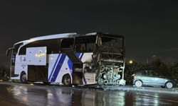 Ümraniye'de Yangın Paniği! Seyir Halindeki Yolcu Otobüsü Alevlere Teslim Oldu!
