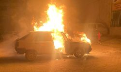 Bursa'de Feci Yangın! İnegöl'de Seyir Halindeki Araç Alev Aldı!