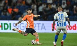Başakşehir - Universitatea Craiova Maçının İlk Yarısı Son Dakika Golüyle Kapandı!