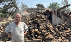 Yangında her şeyini kaybetti, yanan resimlere üzüldü!