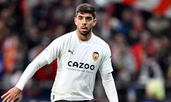 Milli Futbolcu Cenk Özkacar Bundesliga Yolcusu! Yeni Takımı Belli Oldu