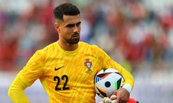 Galatasaray'da Kaleye Dev Hamle! Rota Değişti, Gözler Diogo Costa'da!