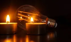 Balıkesir'de Elektrik Kesintisi Paniği! 3 Mahalle 8 Saate Yakın Karanlık Kalacak!