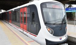 İzmir'de Feci Olay! Bir Kişi Rayların Önüne Atlayarak İntihar Etti!