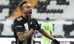 Josef de Souza'dan Beşiktaş'a Vefa Paylaşımı!