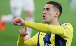 İtalya’da Yılın Transfer Çılgınlığı! Roma, Zeki Çelik’in Yerini Fenerbahçe’nin Yıldızı Mert Müldür ile Dolduruyor!