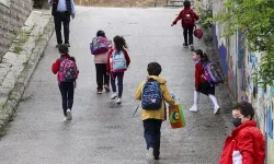 MEB’den Okul Kıyafeti Kararı! İşte 2025-2026 Eğitim Yılında Geçerli Kurallar