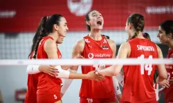 Filenin Genç Sultanları Son 16’da! İtalya’yı Nefes Kesen Maçta Devirdik