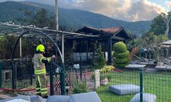 Balıkesir'de Korkutan Yangın! Erdek'te Bir Otelin Kafeteryası Alev Aldı!