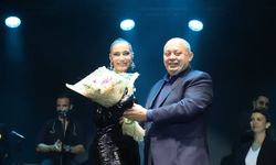 Gönen'de Kurtuluş Kutlamaları... Sıla'dan Muhteşem Konser