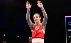 Buse Naz Çakıroğlu’ndan Büyük Zafer! Dünya Boks Şampiyonası’nda Yarı Finale Yükseldi