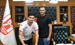 Balıkesirspor’dan Forvete Hollanda'dan Takviye! Ali Topçu ile 1 Yıllık Sözleşme İmzalandı
