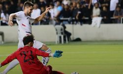 Eskişehirspor Uzatmada Penaltıyla Güldü: Altay’ı Deplasmanda 3-2 Mağlup Etti!