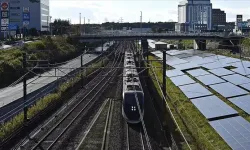 Bayramda Bilet Bulamayanlara Müjde! Bakan Uraloğlu Duyurdu: YHT ve Trenlere Ek Sefer Geldi!