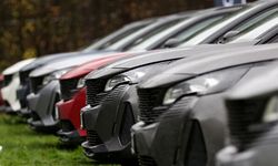 Araç Fiyatları Artacak! İthal Otomobillere Ek Vergi Kararı! Hibrit ve Elektrikli Araçlarda Yüzde 30’a Varan Yükümlülük
