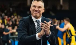 Fenerbahçe Beko Finalde Ama Jasikevicius Öfkeli! "Bu Oyunla Kupa Gelmez!"