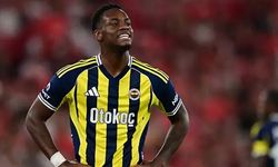 Fenerbahçe'nin Yeni Transferi Jhon Duran Sezonu Kapattı mı? Sosyal Medya Paylaşımı Olay Yarattı!
