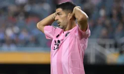 Luis Suarez'e 9 Maçlık Ceza!