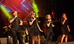 MOD10 Gençlik Orkestrası Altınova’da Kurtuluş Coşkusu Yaşattı