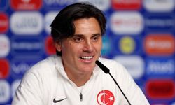 Vincenzo Montella'dan Türkiye'yi Sallayacak Kadro Ve Forvet Resti! "Eleştirilere Kulak Asmıyorum!"
