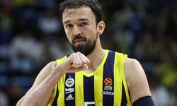 Fenerbahçe, Sertaç Şanlı ile Yollarını Ayırdı!