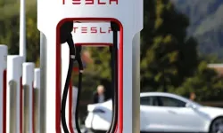 Elektrikli Araçta Şarj Krizi: Tesla’dan Supercharger Ücretlerine İki Ayda Üçüncü Zam