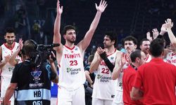 12 Dev Adam Yarı Final İçin Parkeye Çıkacak! Yunanistan - Türkiye Maçı Ne Zaman? Saat Kaçta? Hangi Kanalda Yayınlanacak?