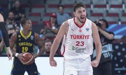 12 Dev Adam EuroBasket 2025 Çeyrek Finalde! Türkiye - Polonya Maçında İlk Periyot Beraberlikle Sonuçlandı!