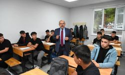 Balıkesir Valisi İsmail Ustaoğlu’ndan Mimar Sinan Mesleki ve Teknik Anadolu Lisesi’ne Ziyaret