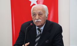 Türk Edebiyatının Çınarı Yavuz Bülent Bakiler 89 Yaşında Hayatını Kaybetti