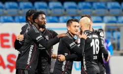 Penaltı ve VAR Kararları Maça Damga Vurdu! Beşiktaş - Kasımpaşa Maçında İlk Yarı 1-1!