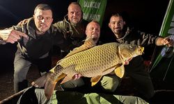 Gönen ekibi Hazar Gölü'nde birincilik elde etti