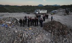 Sındırgı’da Deprem Sonrası Harfiyat Sahasında Yoğun Mesai!