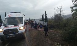 Denizli'de Feci Kaza! Midibüs Devrildi! 32 Kişi Yaralandı, 1 Kişi Hayatını Kaybetti!